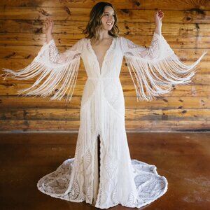 Brand new Birdie Bridal "Abbi" Dress - Western/Bohemian Wedding Dress w Fringe